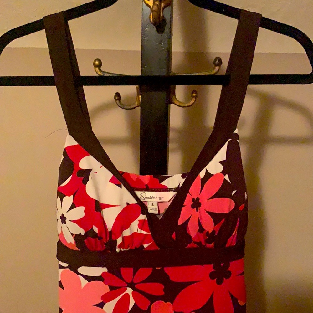 Speechless large mid-length vneck flower dress